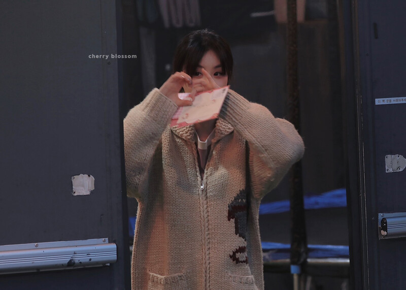 241109 SOOJIN at Fan Event 'Today I am the Chef. SOO' documents 3