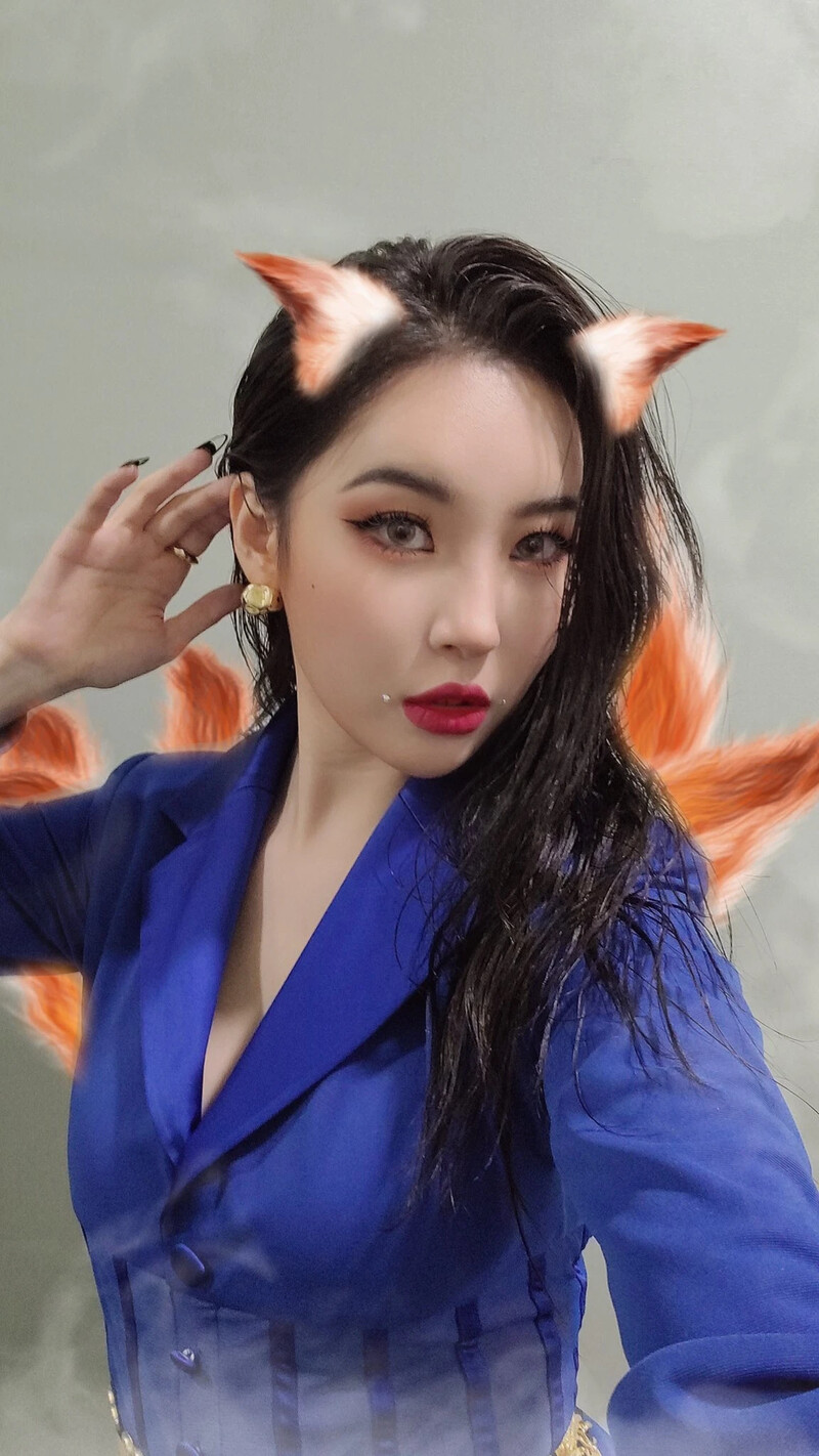 210226 Sunmi Twitter Update documents 2