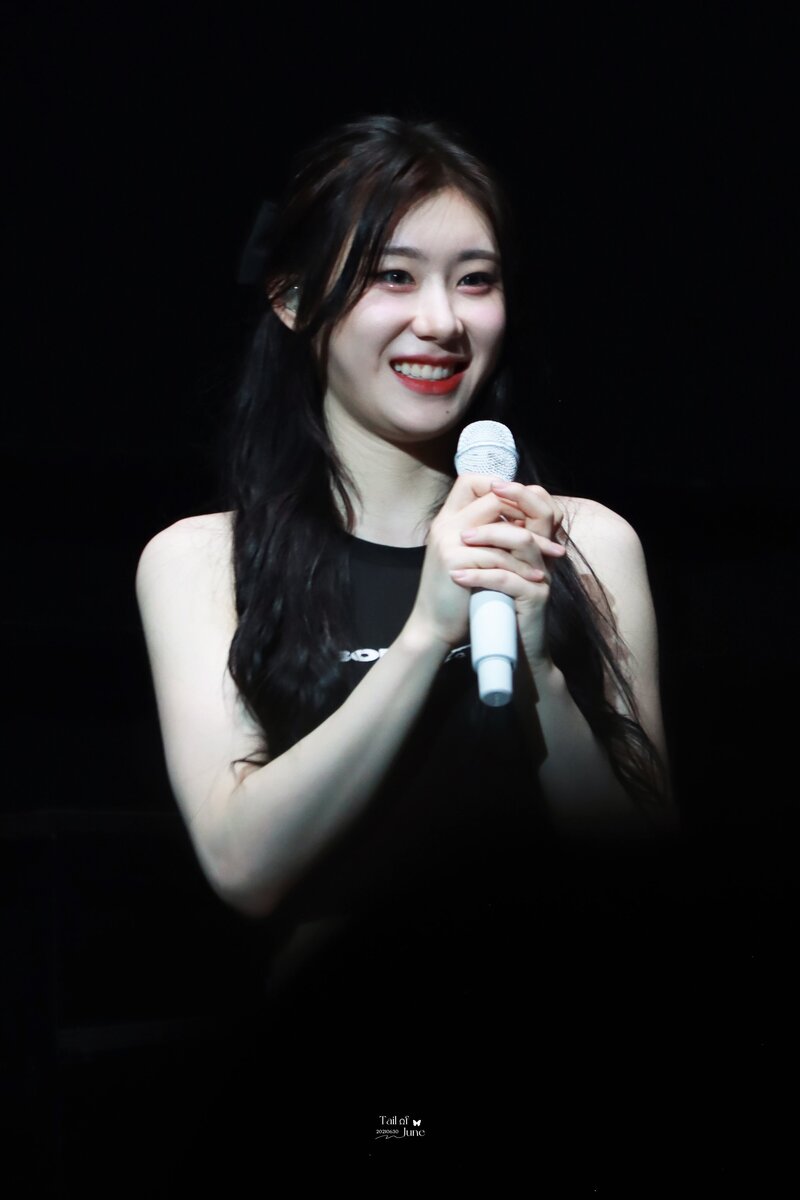 240326 ITZY Chaeryeong - 2nd World Tour 'Born To Be' in Melbourne documents 1