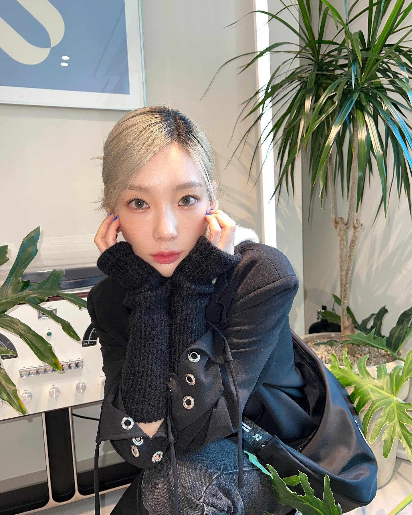 Taeyeon Instagram December 9, 2020 – Star Style