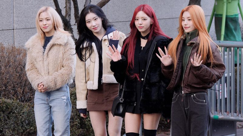 240126 ITZY - Music Bank Commute documents 1