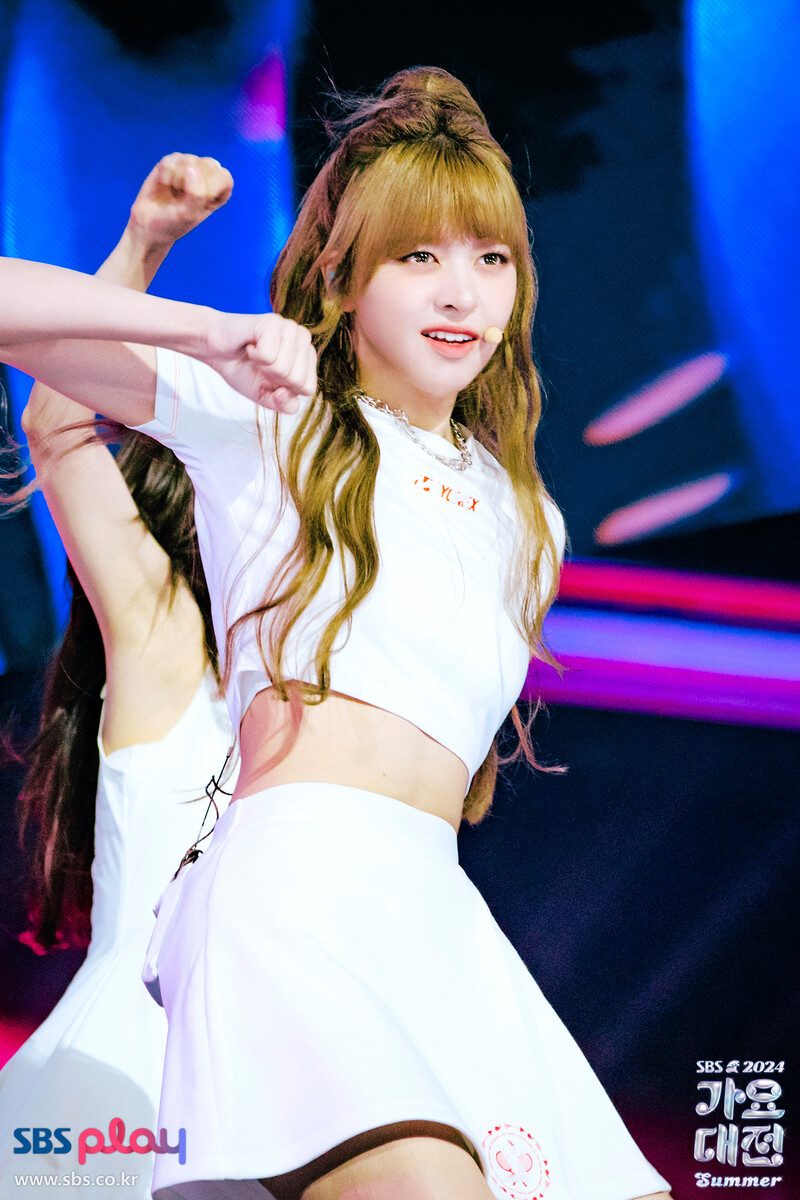 240721 NMIXX Lily - 2024 SBS Gayo Daejeon: Summer documents 1