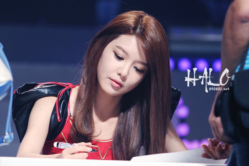 120901 Girls' Generation Sooyoung at LOOK Concert & Fansign documents 7
