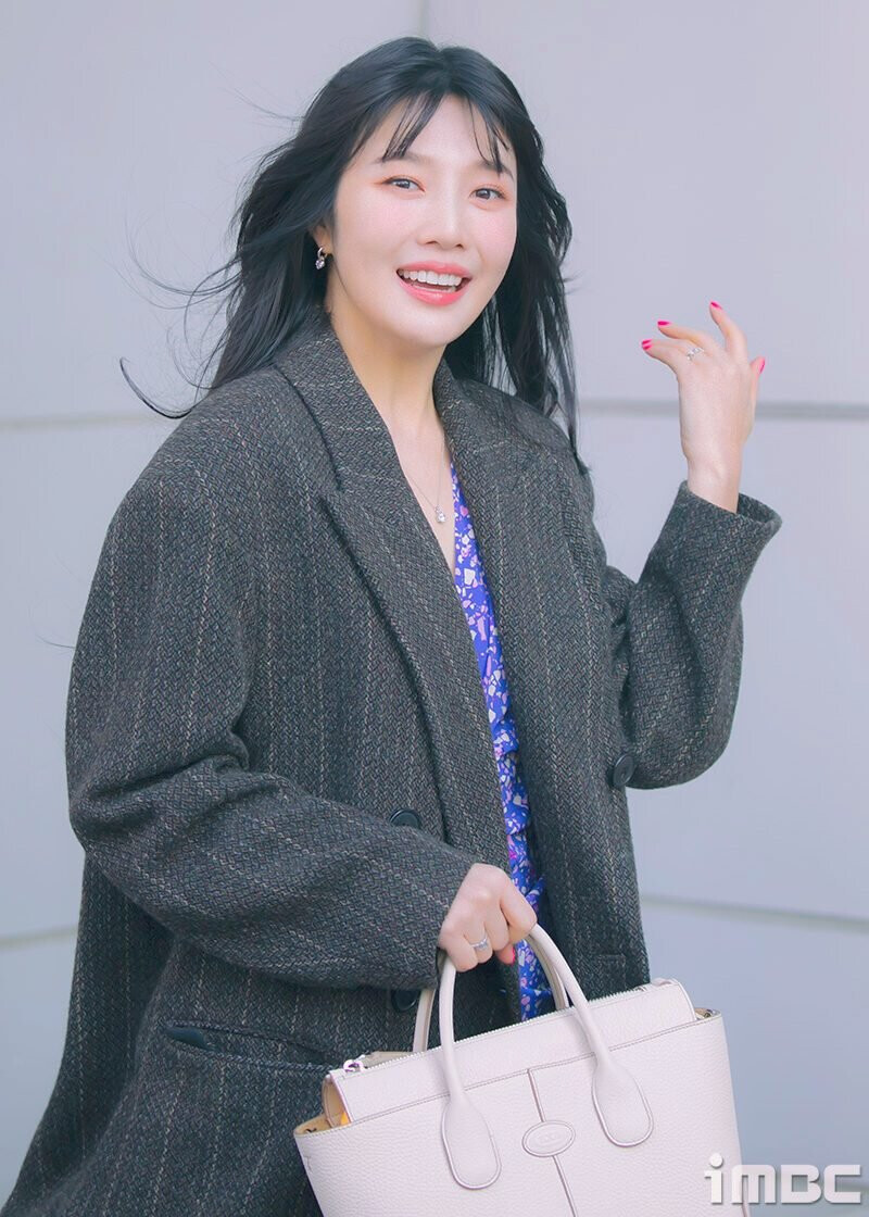 230104 Joy (red Velvet) 