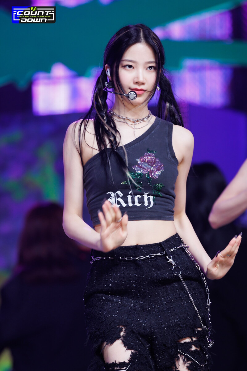 230530 Kazuha "Eve, Psyche, And The Bluebeardswife"  at M Countdown documents 7