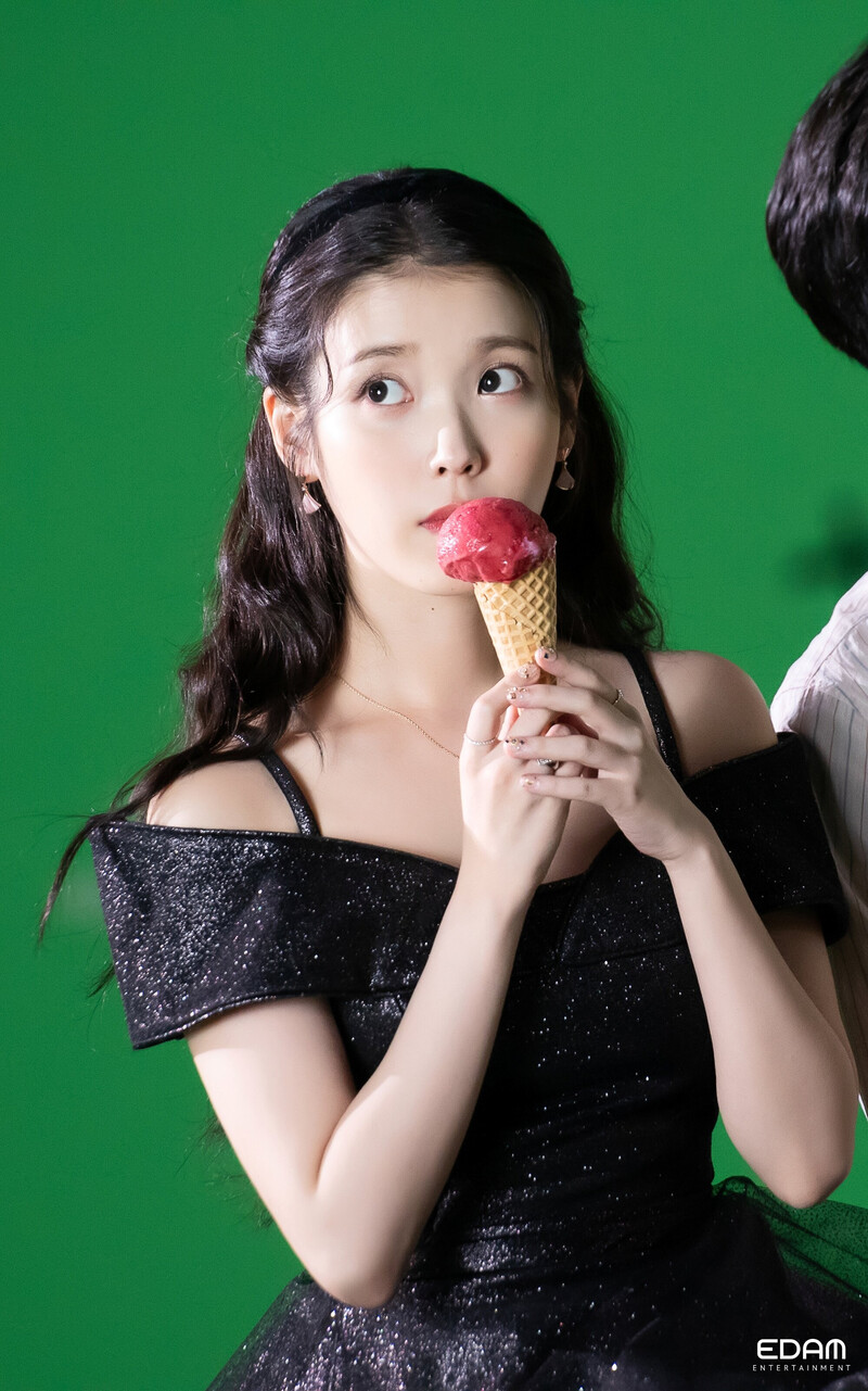 211020 EDAM Naver Post - IU 'strawberry moon' MV Behind documents 8