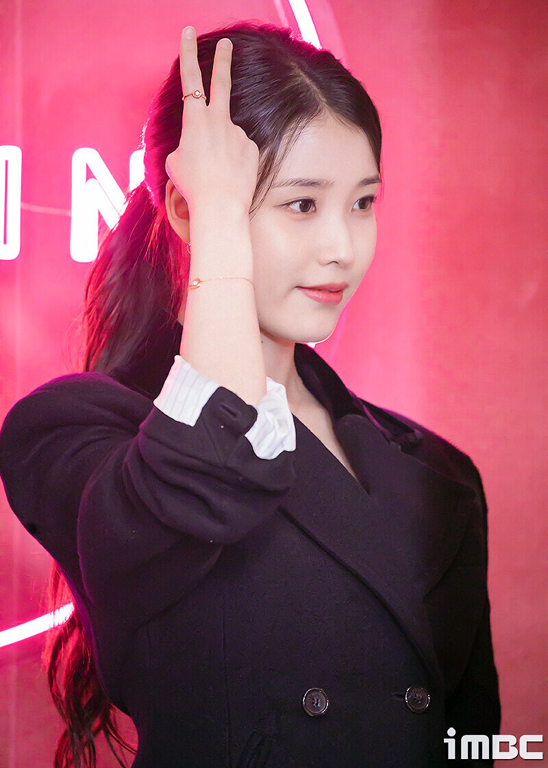 221116 IU - J.Estina Pop-up Store Event documents 14