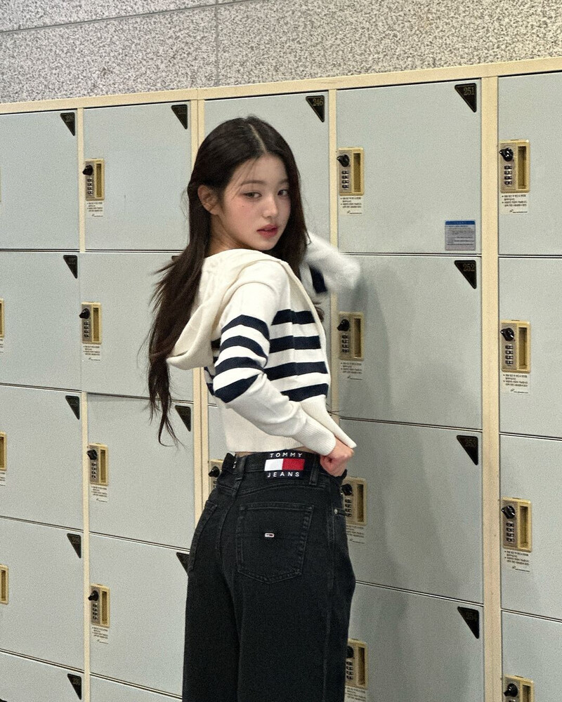 240927 - WONYOUNG Instagram Update documents 2