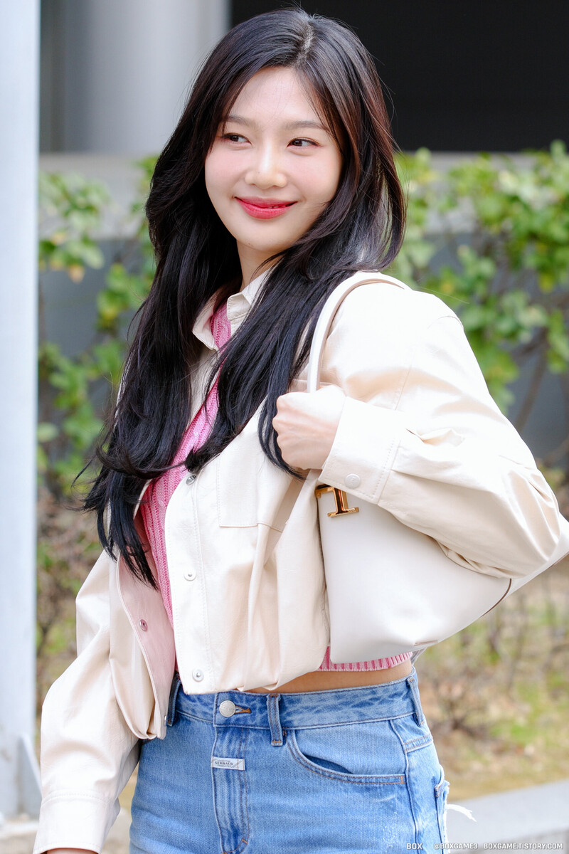 230315 Red Velvet Joy - Animal Farm Commute documents 6