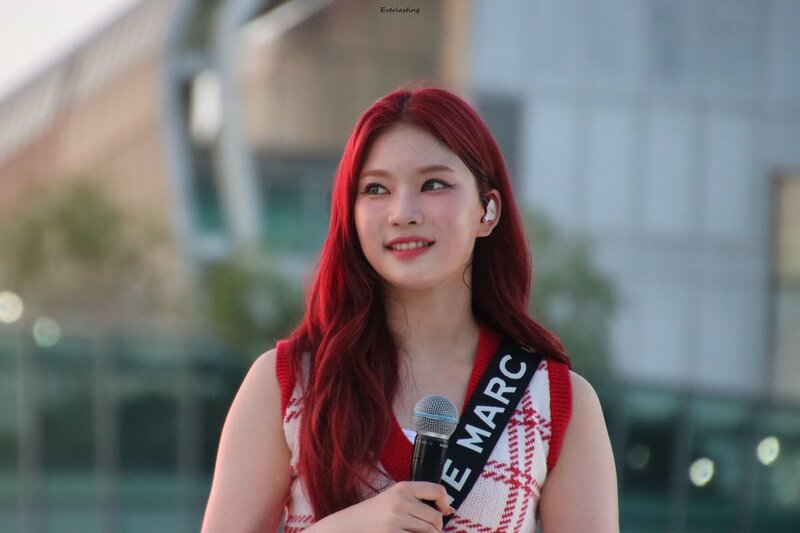 230819 STAYC Isa - Guerilla Concert documents 5