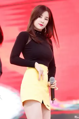 190601 Apink Chorong