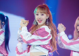 181123 Weki Meki Sei at MBN Hero Concert