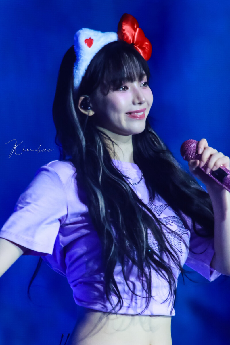 240803 aespa Karina - ‘SYNK : Parallel Line’ Tour in Hong Kong documents 11