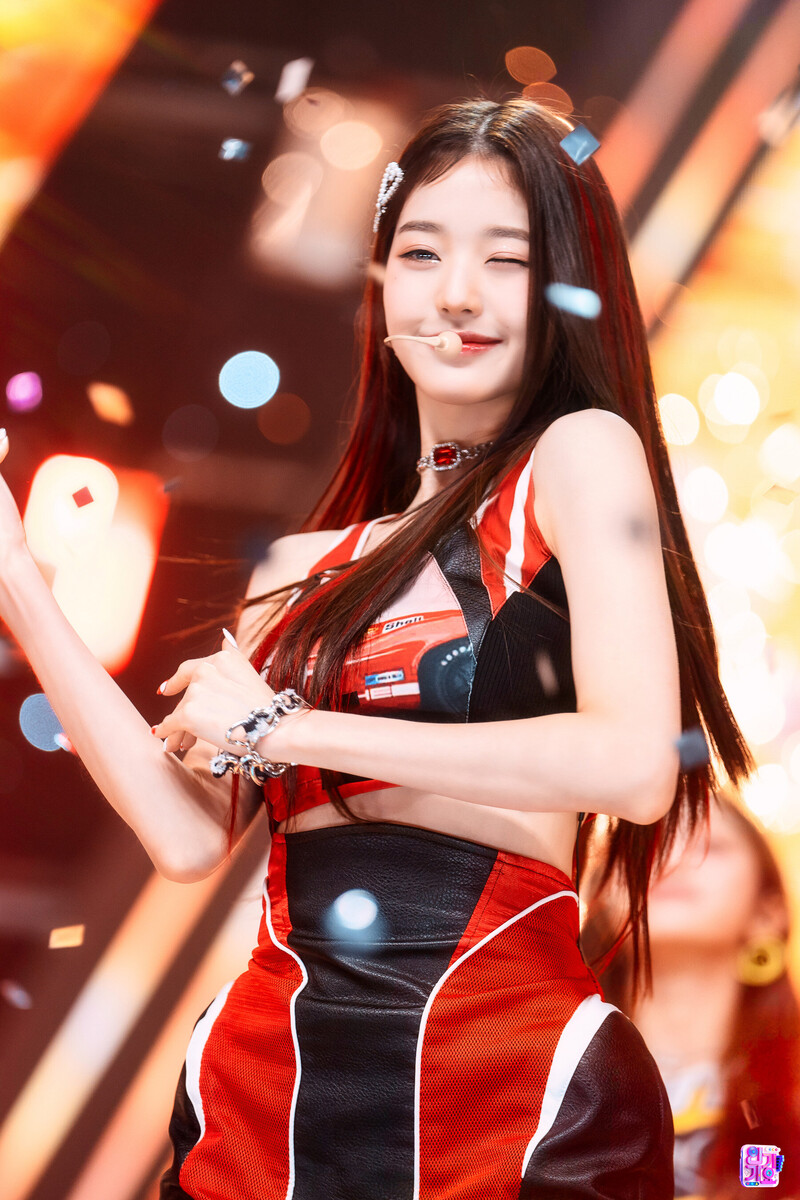 220918 IVE Wonyoung - 'After LIKE' at Inkigayo documents 5