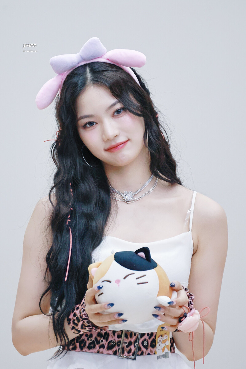 240720 STAYC Isa - Mini Record Fansign documents 14