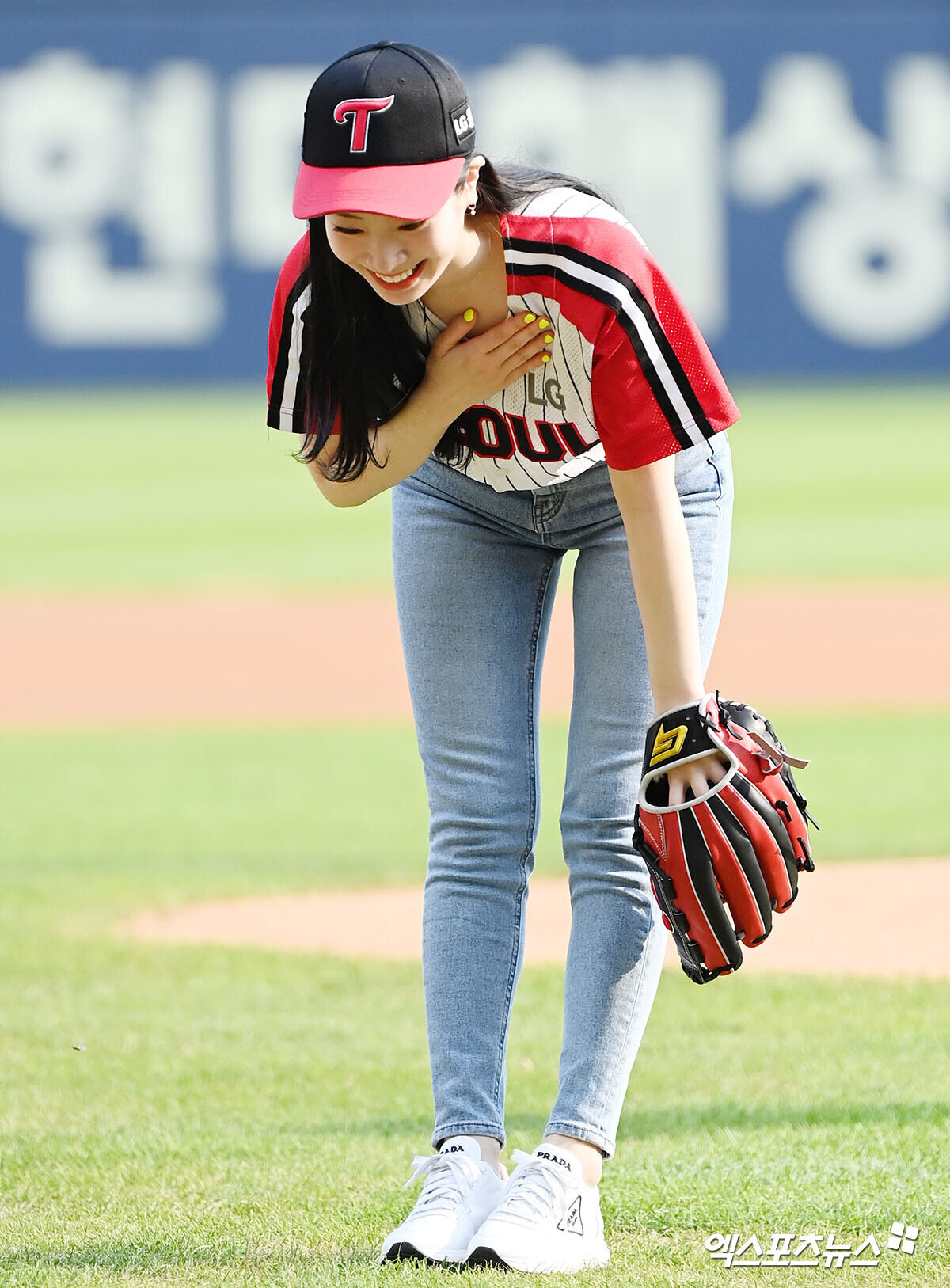 170707 LG Twins Baseball Match Postponed #DAHYUN #TWICE #트와이스