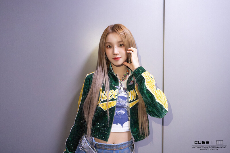 (G)I-DLE 2023 Year Stages Behind Photos documents 12