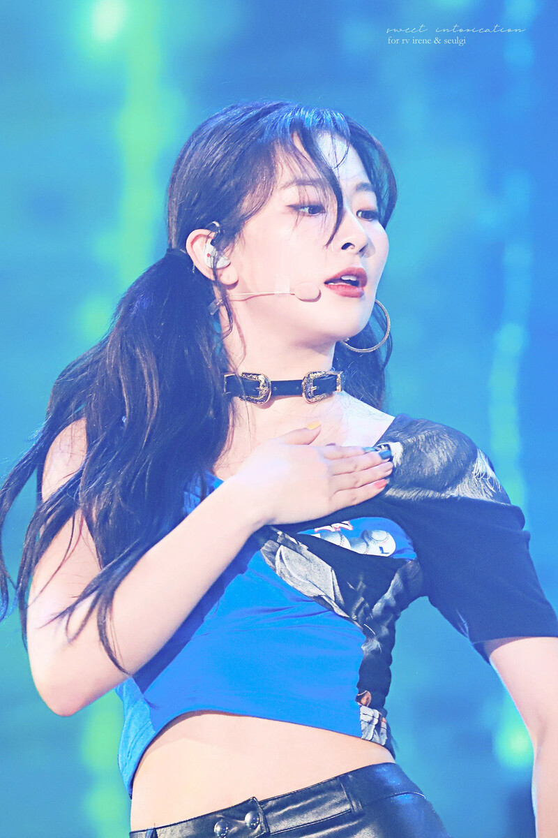 Seulrene_HK D5FfF5NUYAA4ocb  20190426.jpg