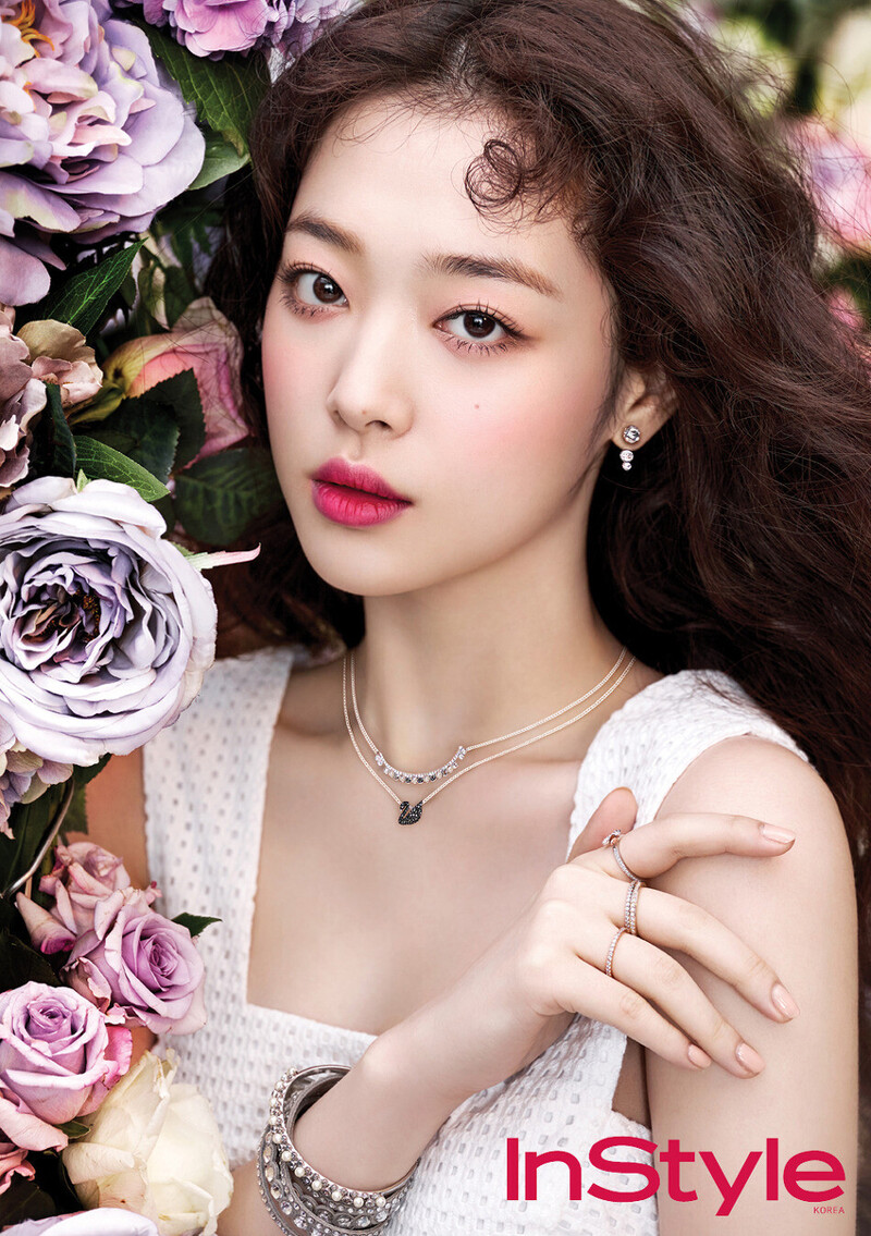 Sulli for Swarovski - InStyle Korea Magazine April 2016 Issue documents 3