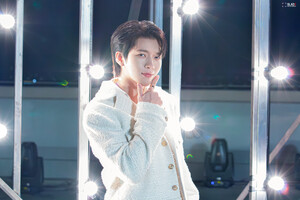 231221 Naver - Woohyun Baby Baby MV Behind Photos