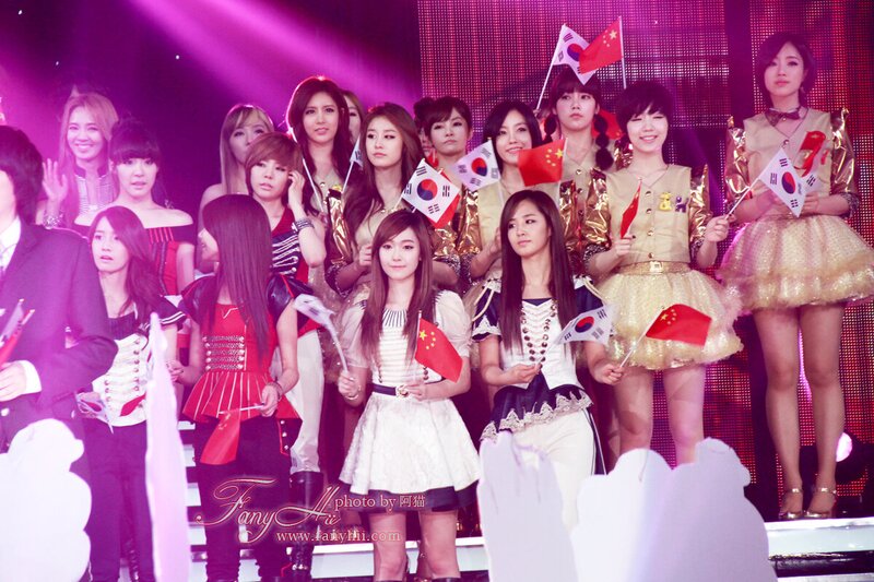 111108 Girls' Generation at Korea-China Festival documents 8