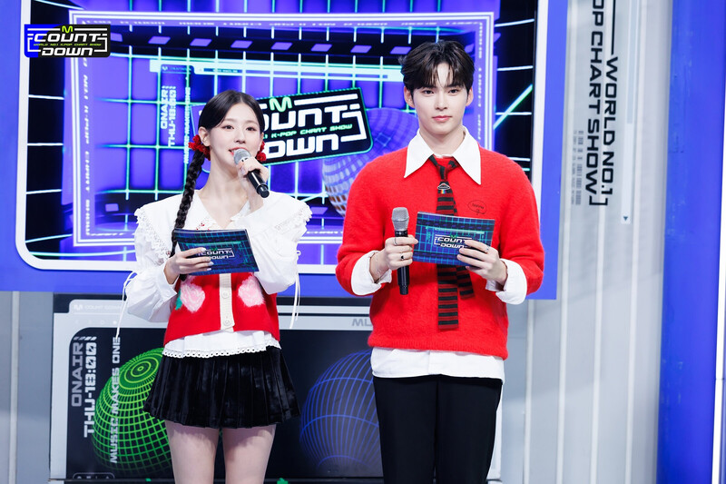 231109 MC Miyeon and Hanbin at M Countdown documents 11