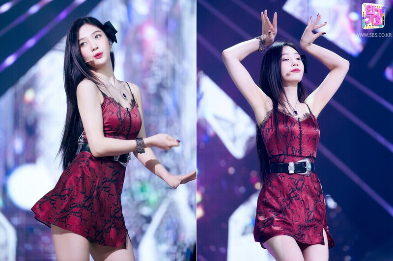 210829 Red Velvet - Queendom at Inkigayo documents 19