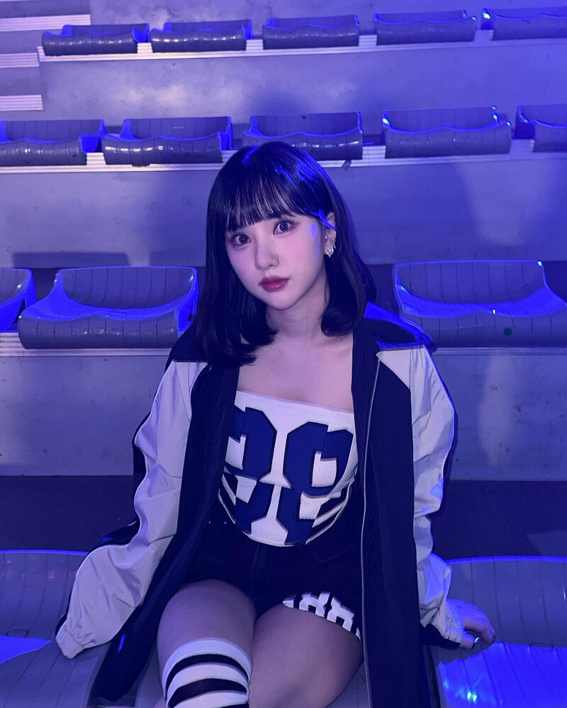 230524 VIVIZ Eunha Instagram Update documents 1