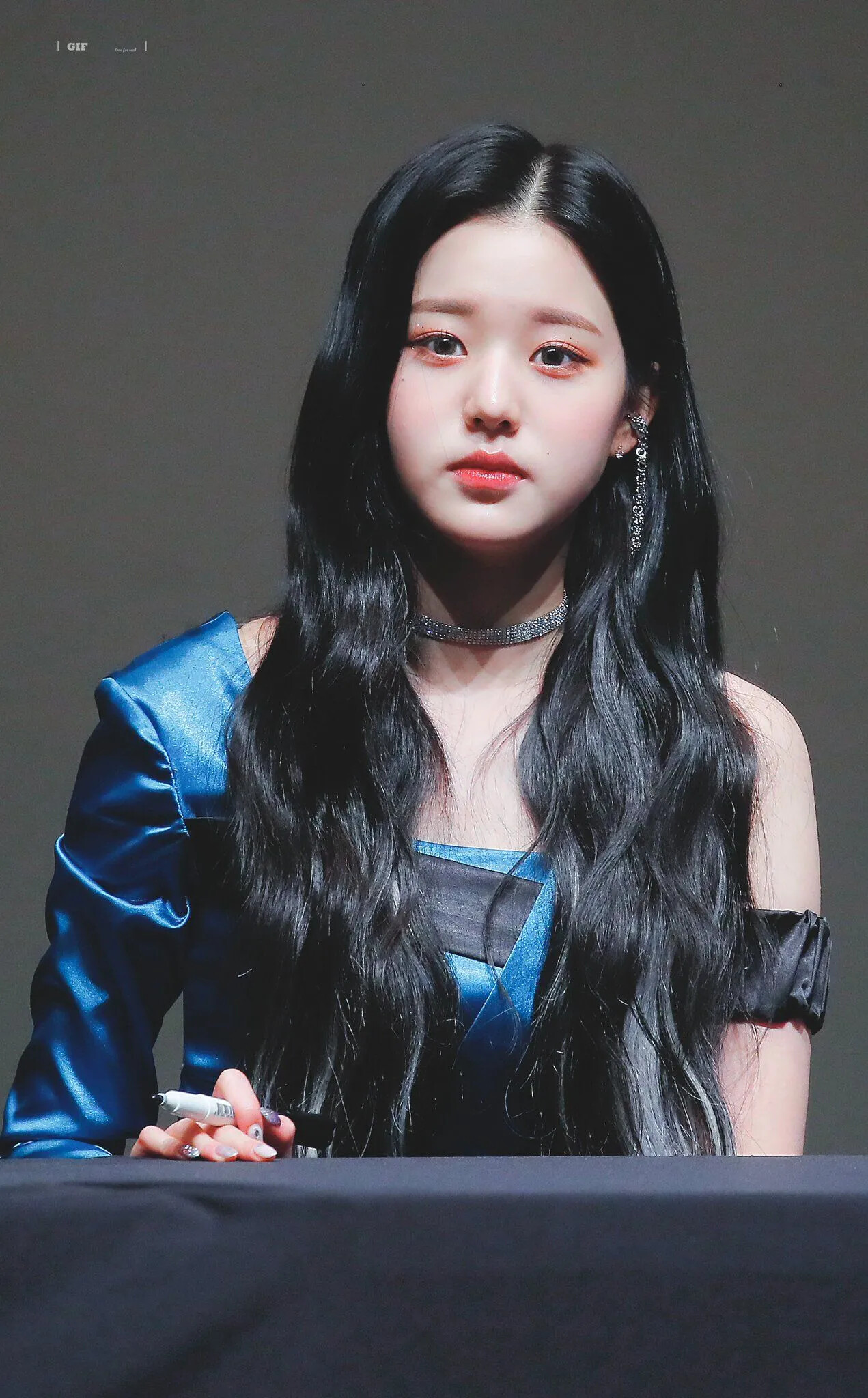 200221 IZ*ONE's Wonyoung at Bloom*iz Fansign Event | kpopping