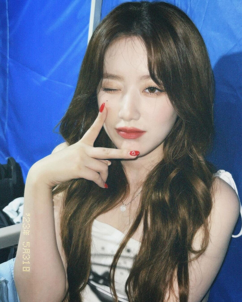 230531 (G)I-DLE Shuhua Instagram Update documents 9