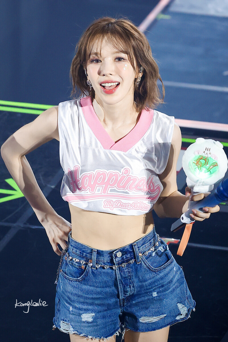 240804 Red Velvet Wendy - Fan-Con Tour 'Happiness : My Dear, ReVe1uv' in Seoul Day 3 documents 4