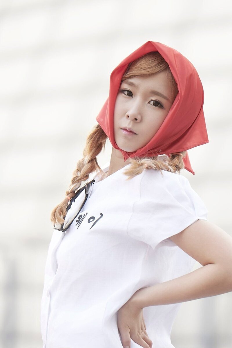 Crayon Pop - 'Uh-ee' Concept Teasers documents 9