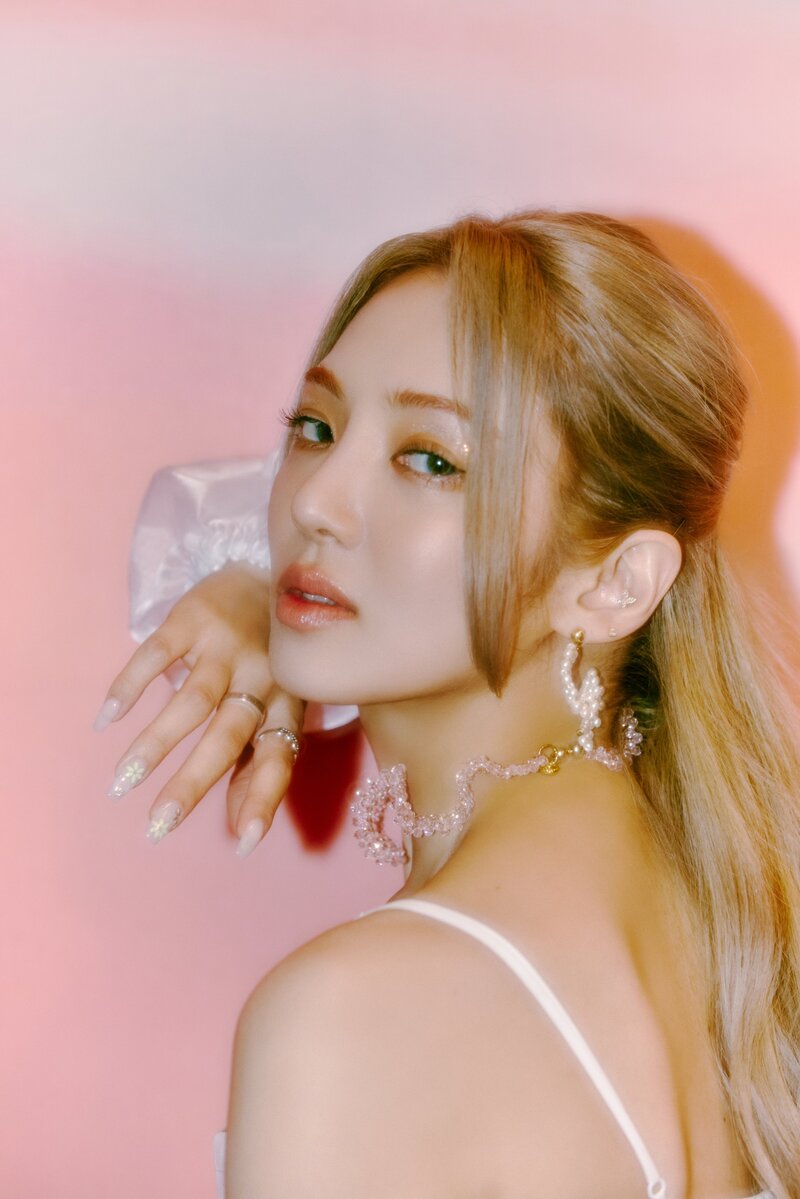 HYO "Second (feat. BIBI)" Concept Teaser Images documents 2