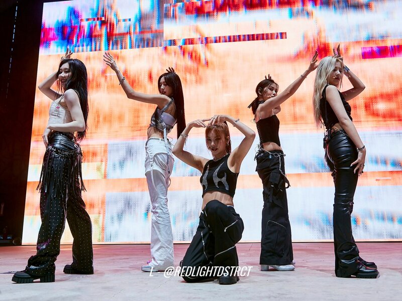 230520 ITZY - Head In The Clouds Festival documents 13