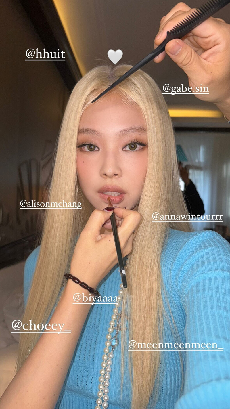 241003 JENNIE Instagram Stories Update documents 3