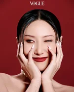 MAMAMOO HWASA for VOGUE Korea x VALENTINO Beauty June Issue 2022