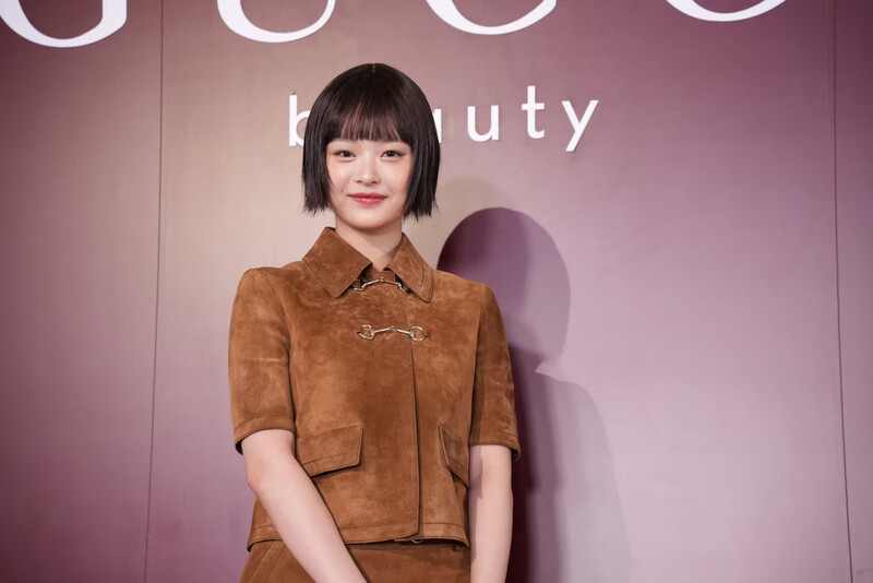 241120 HANNI at the Gucci Beauty Event in Japan documents 1