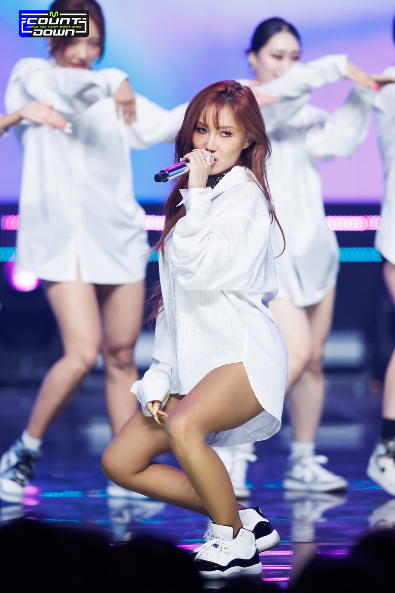 230921 HWASA - 'I Love My Body' at M COUNTDOWN documents 21