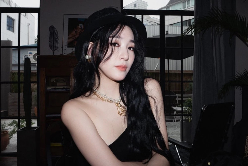 210315 Tiffany Young Instagram Update documents 1