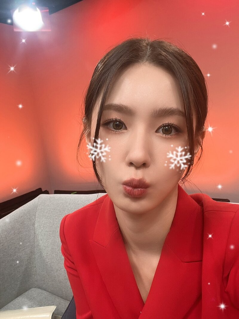 211214 (G)I-DLE Miyeon SNS Update documents 3