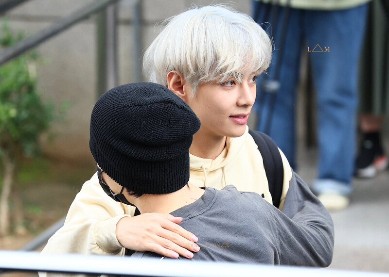 230915 BTS Jimin & V - Music Bank Commute documents 13