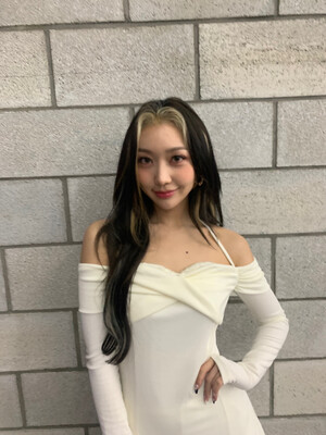 230530 SECRET NUMBER Weverse Update - Minji