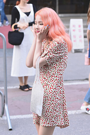 190524 Weki Meki Rina at Music Bank