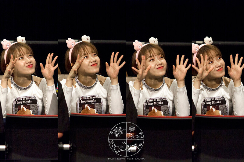 170827 Weki Meki Yoojung at Seogyo-dong 'WEME' Fansign documents 10