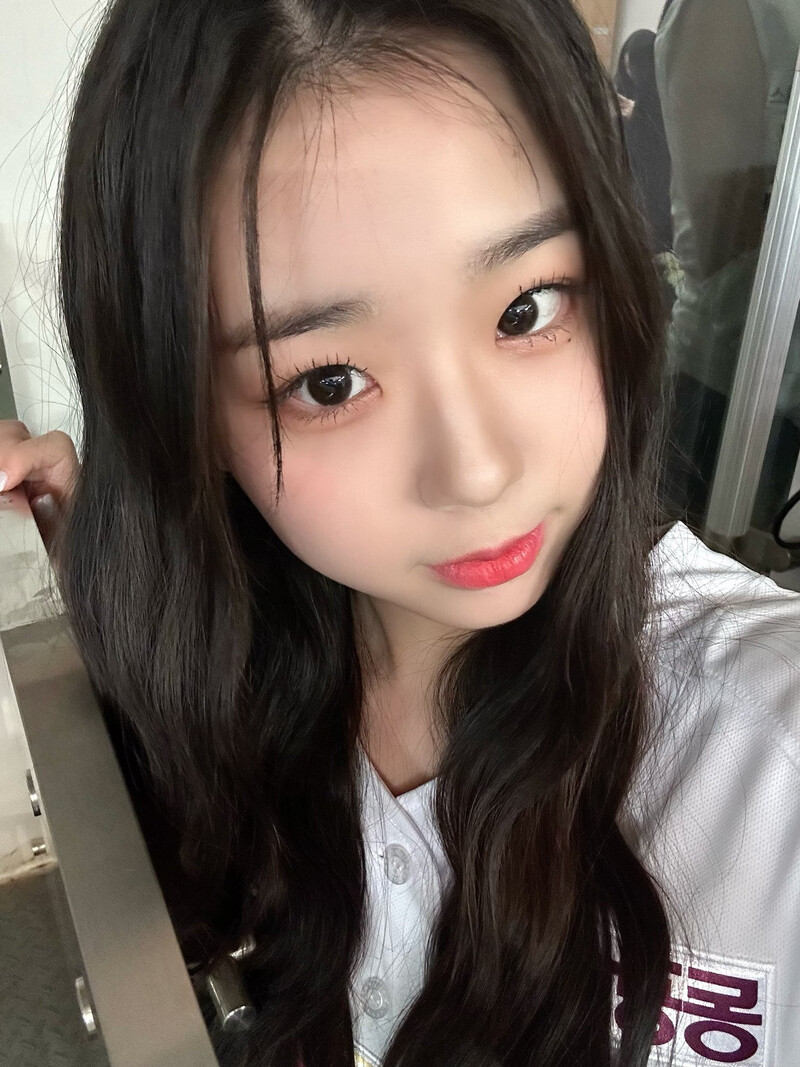 230419 tripleS Kim ChaeYeon SNS Update documents 1