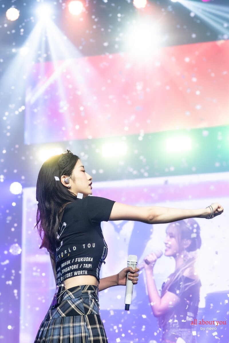 240713 IVE Yujin - 1st World Tour ‘Show What I Have’ in Manila documents 6