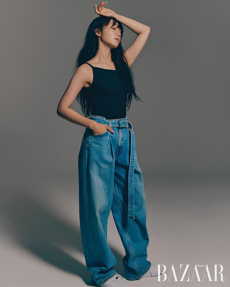 APINK EUNJI for 'Harper's BAZAAR' Korea June Issue 2022 documents 6