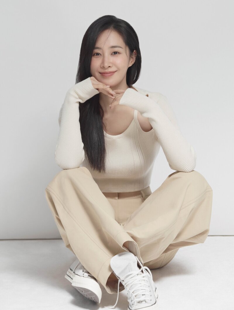 Kwon Yuri - 'Dolphin' Promotional Photoshoot documents 7