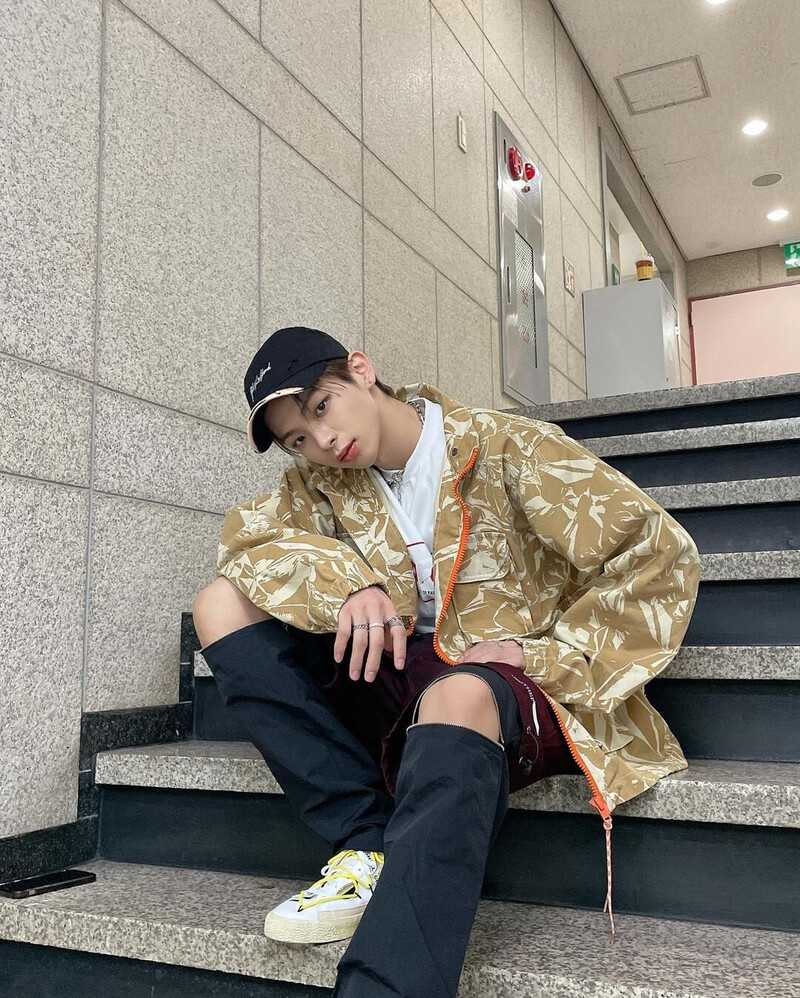 230109 TO1 Instagram Update - Daigo documents 3