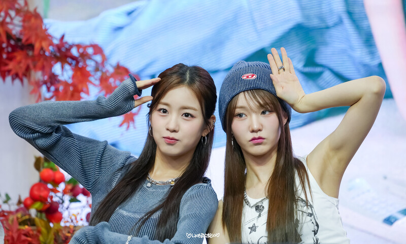 231029 WOOAH - NANA & WOOYEON at fansign event documents 4